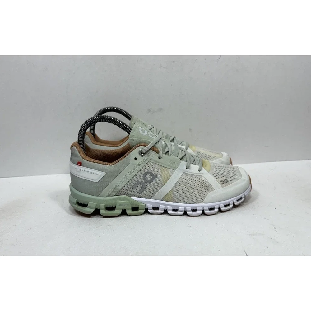 ON Cloud Cloudflow Running Sneaker Shoes Aloe White Women's Size 6
